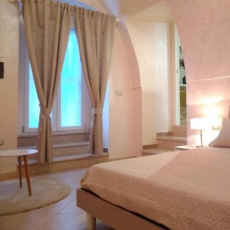Domus Elegans In Centro Villa Manfredonia Bagian luar foto