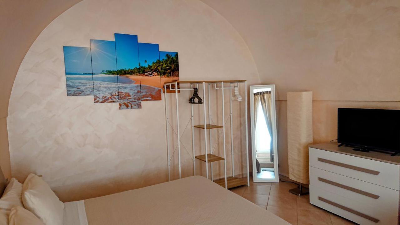 Domus Elegans In Centro Villa Manfredonia Bagian luar foto