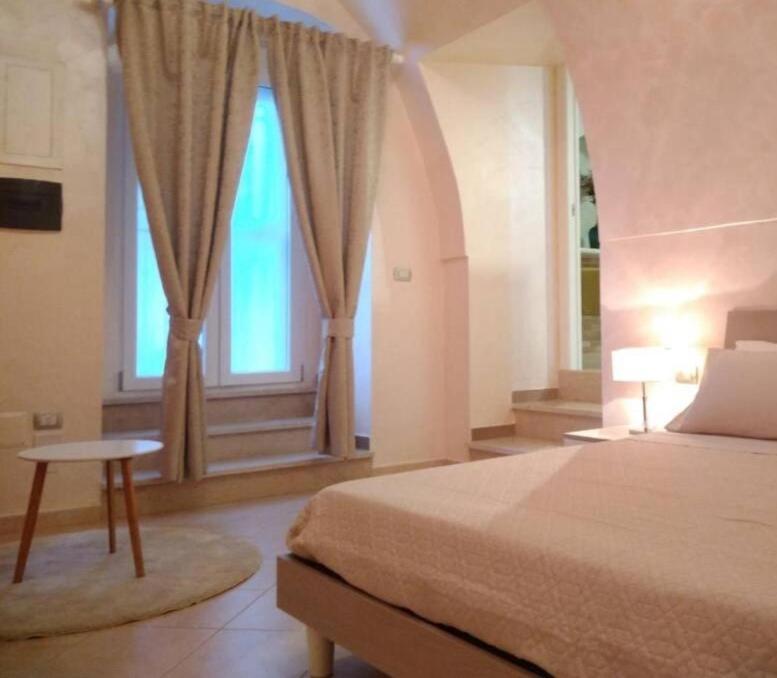 Domus Elegans In Centro Villa Manfredonia Bagian luar foto